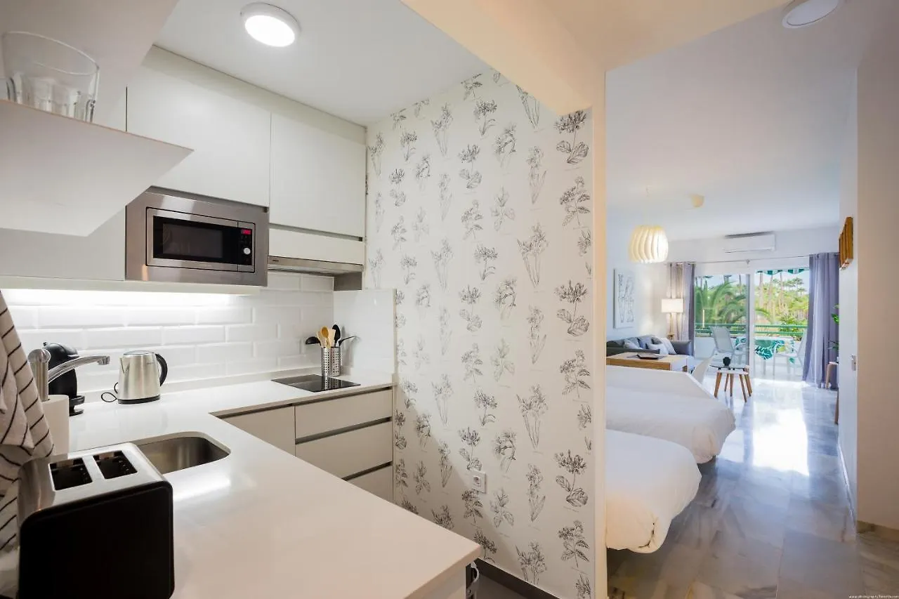 Apartamento White Studio - La Caleta Costa Adeje  Espanha